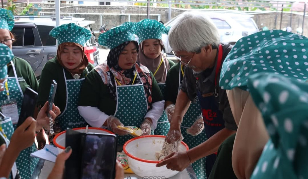 Genjot UMKM Naik Kelas, Pemko Gunungsitoli Gelar Pelatihan Bikin Keripik Ikan dan Pisang