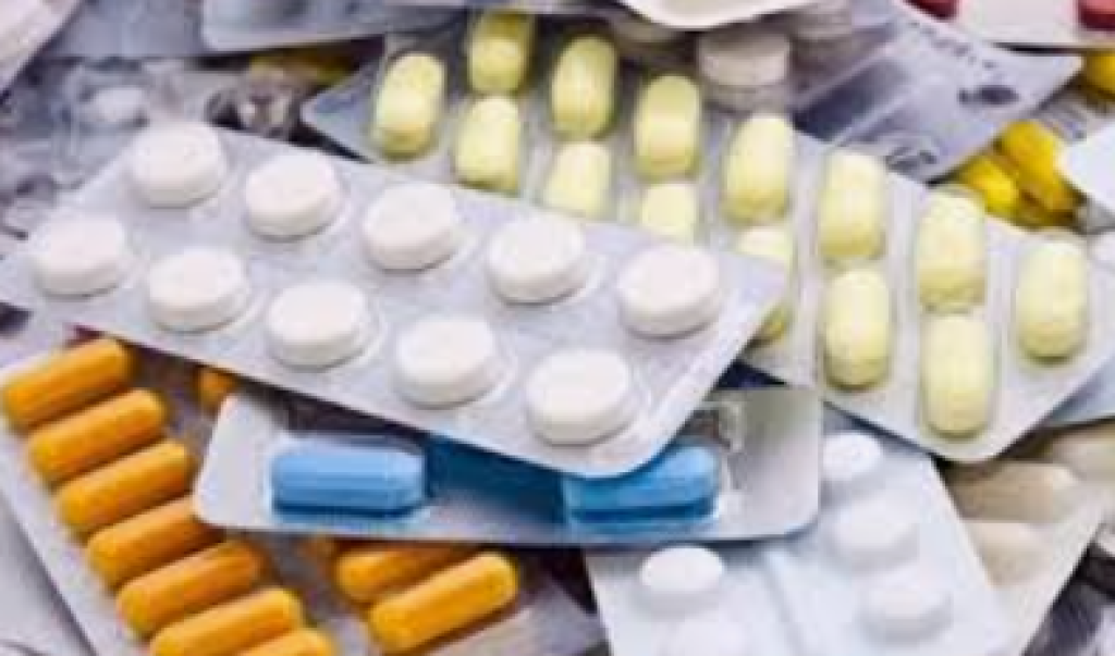 Harga Obat Melesat Gegara Rupiah Melemah, YLKI Bongkar Masalah Besar Farmasi RI