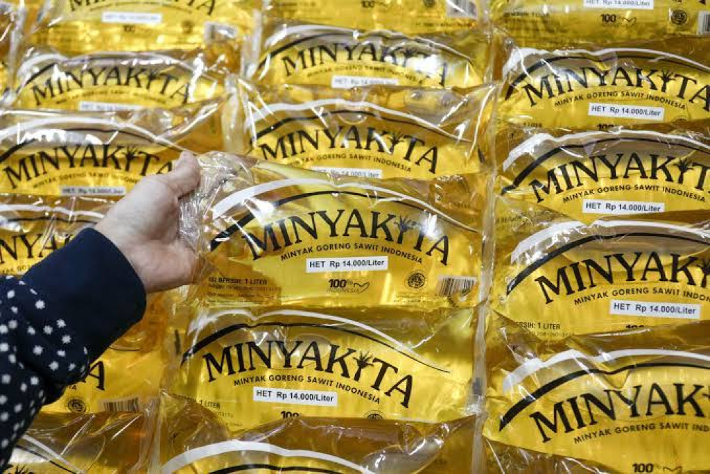 HET MINYAKITA Tetap Rp15.700 per Liter, Pemerintah Perkuat Distribusi ke Pasar Rakyat