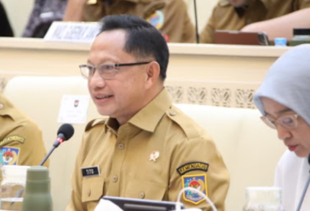 Honorer Bawaan Timses Jadi Sorotan, Tito: Datang Jam 8 Pulang Jam 10