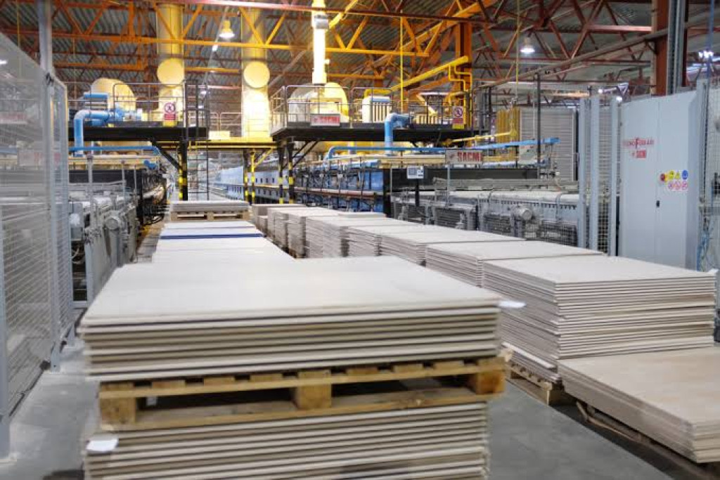 Industri Keramik Indonesia Bidik Masuk Empat Besar Produsen Dunia