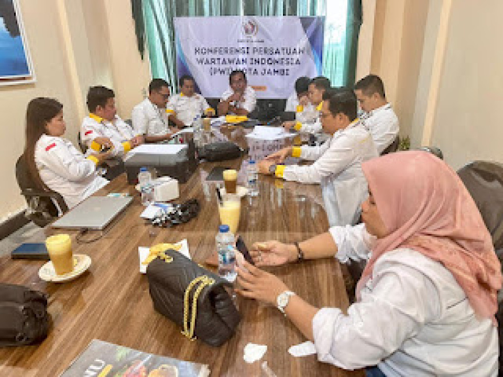 Irwansyah Kembali Pimpin PWI Kota Jambi, Fokus Perkuat Soliditas Organisasi