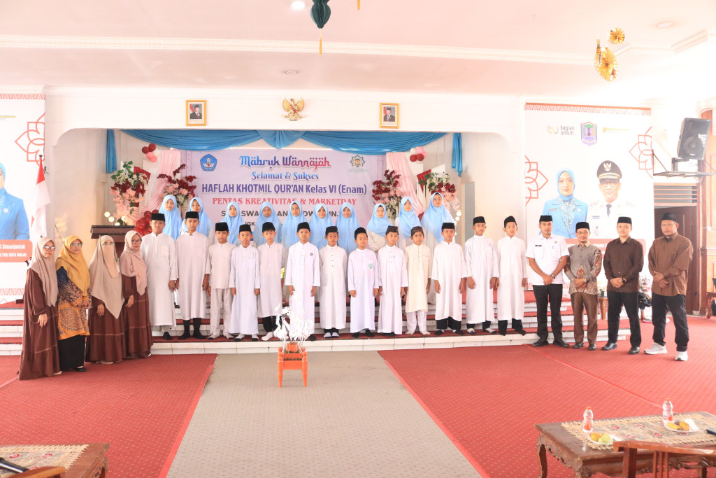 Kabag Kesra Binjai Tekankan Pentingnya Adab dalam Haflah Khotmil Qur'an SD IT An-Nadwa