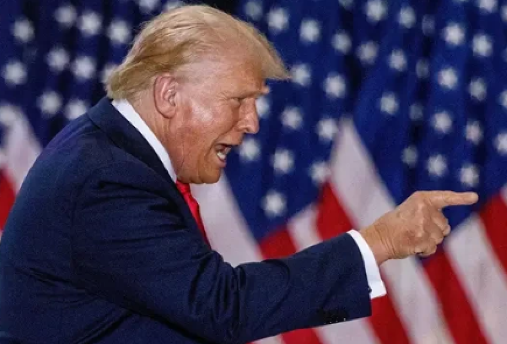 Media AS Ramai-ramai Serang Trump, Kesepakatan Damai Iran Disebut Untungkan Teheran