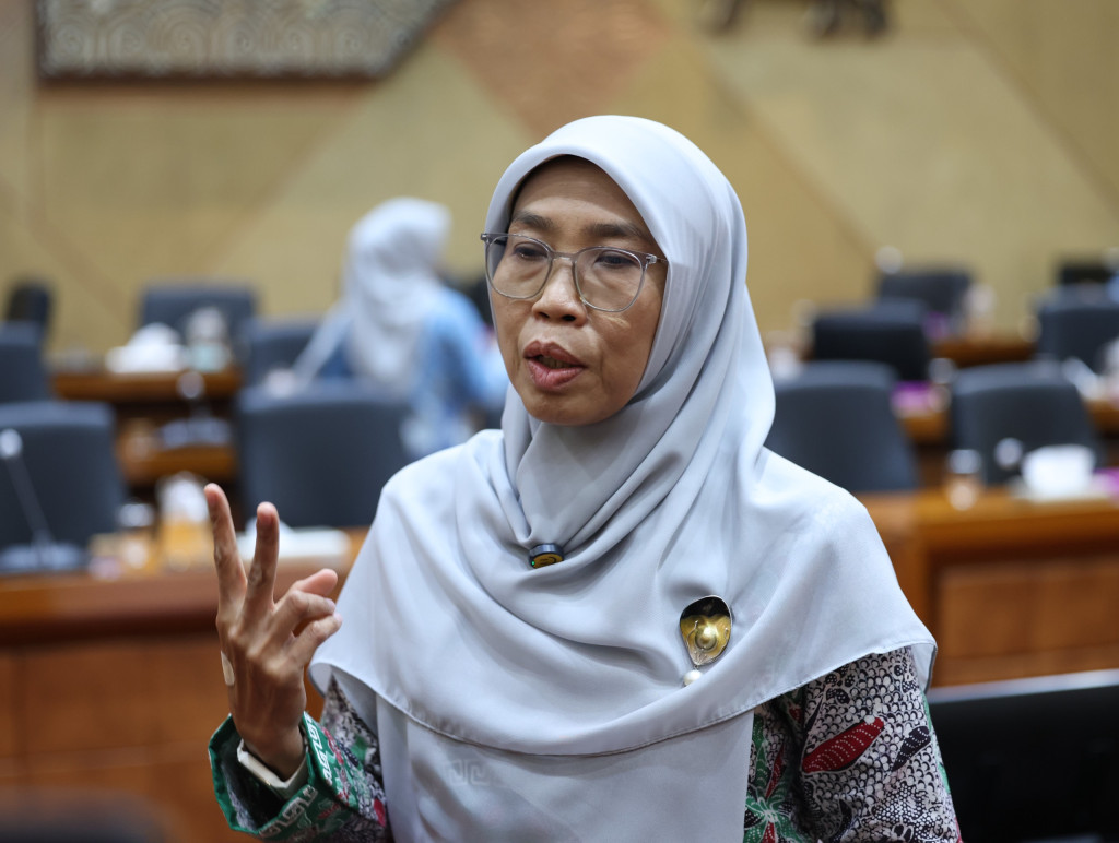 Netty Soroti Tantangan Pengawasan Obat Era Digital, Edukasi Publik Harus Diperkuat