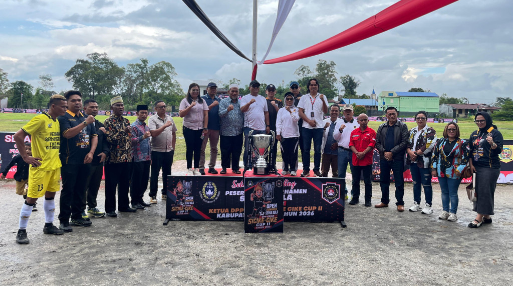 Open Turnamen Sepak Bola Piala Bergilir Ketua DPP Gema Sicike-Cike II Dimeriahkan Tim Luar Dairi