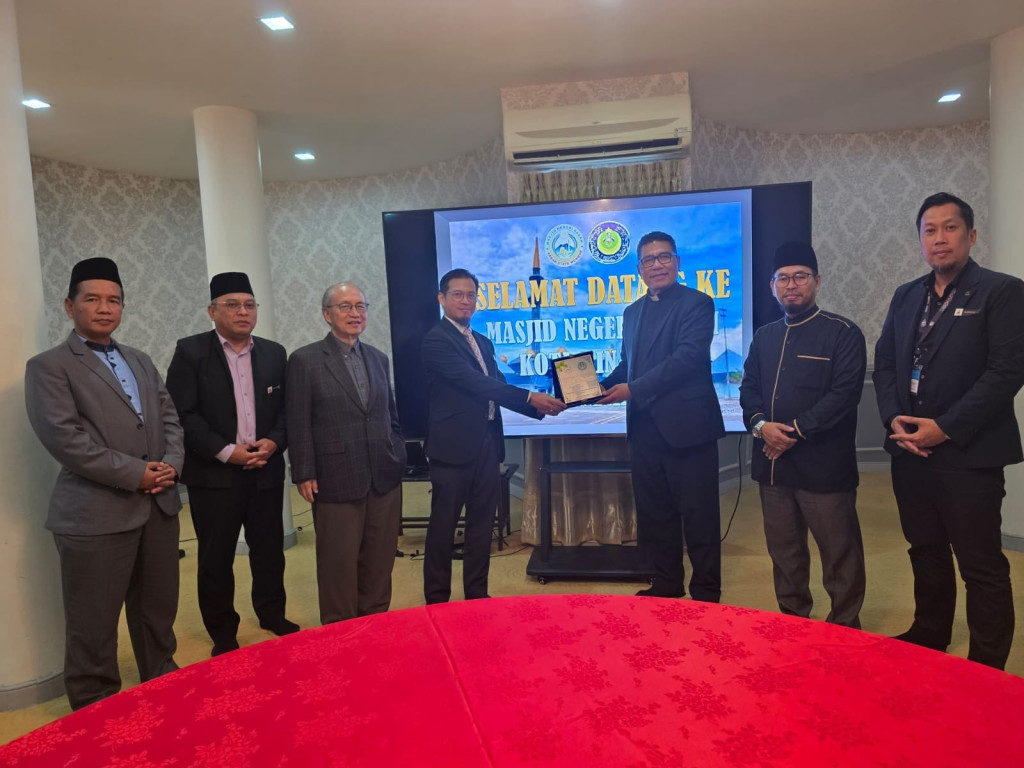 Padre Marco Temukan Kesamaan Islam Indonesia dan Islam Sabah di Kota Kinabalu