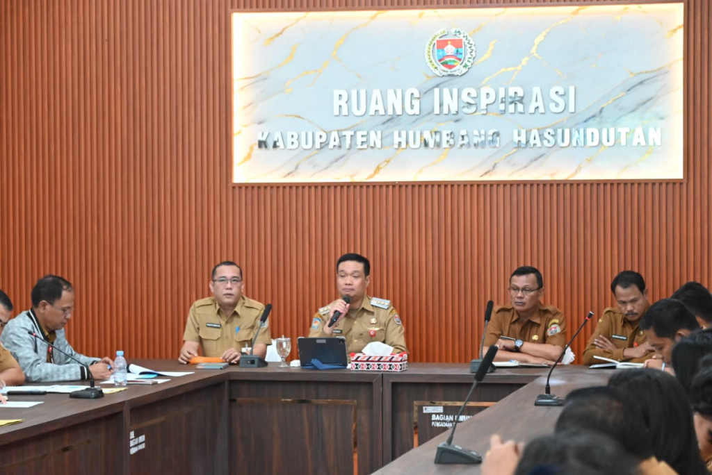 Pelayanan Kesehatan Adalah Kebutuhan Dasar Masyarakat yang Harus Dipenuhi Secara Merata