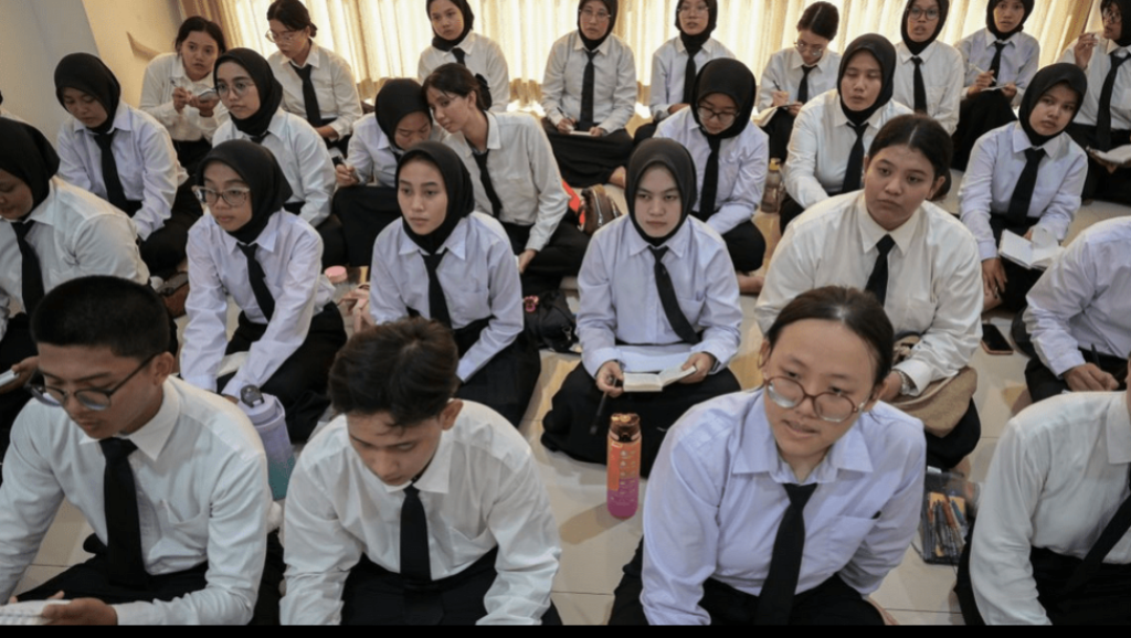 Pemerintah Targetkan 40 Ribu Lulusan SMK Jadi PMI