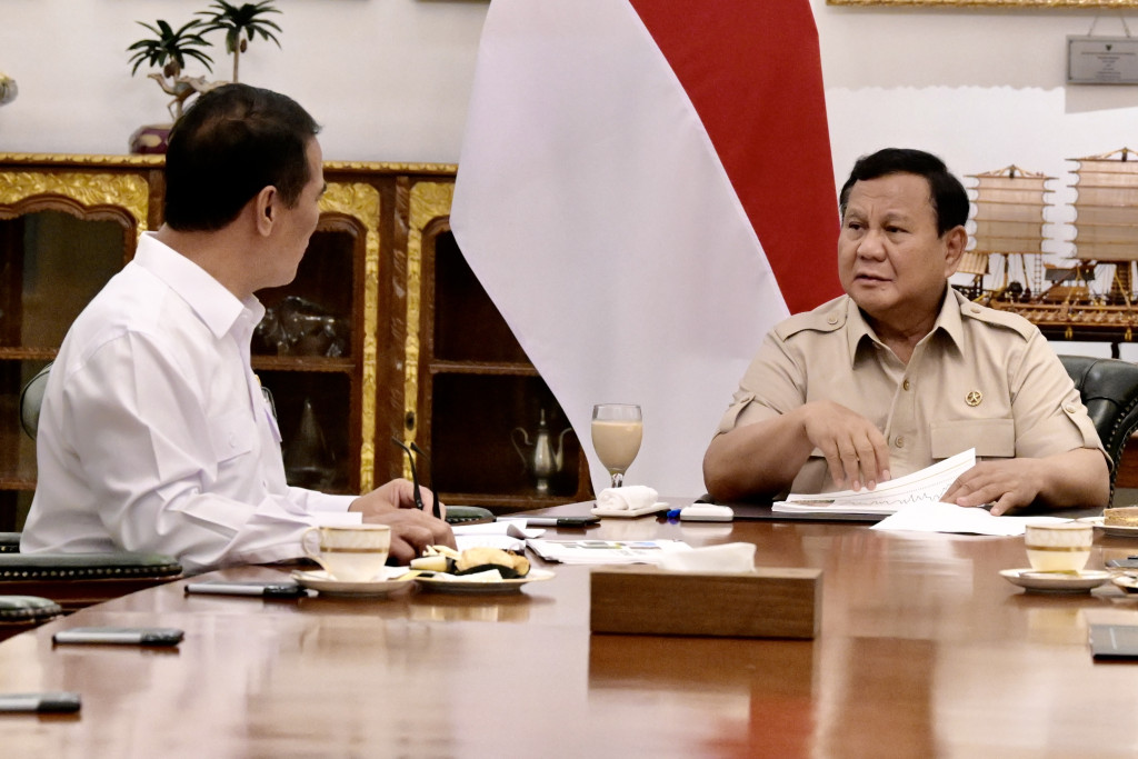 Pemerintah Dorong BGN Tingkatkan Konsumsi Telur dan Ayam Atasi Harga Anjlok