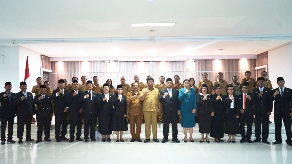 Pemkab Tapanuli Utara Lantik 17 Pejabat Administrator Dilantik Perkuat Kinerja Perangkat Daerah