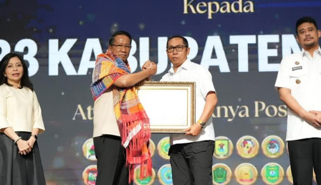Pemkab Tapanuli Utara Terima Penghargaan, Dukungan Pembentukan Posbankum Desa/Kelurahan