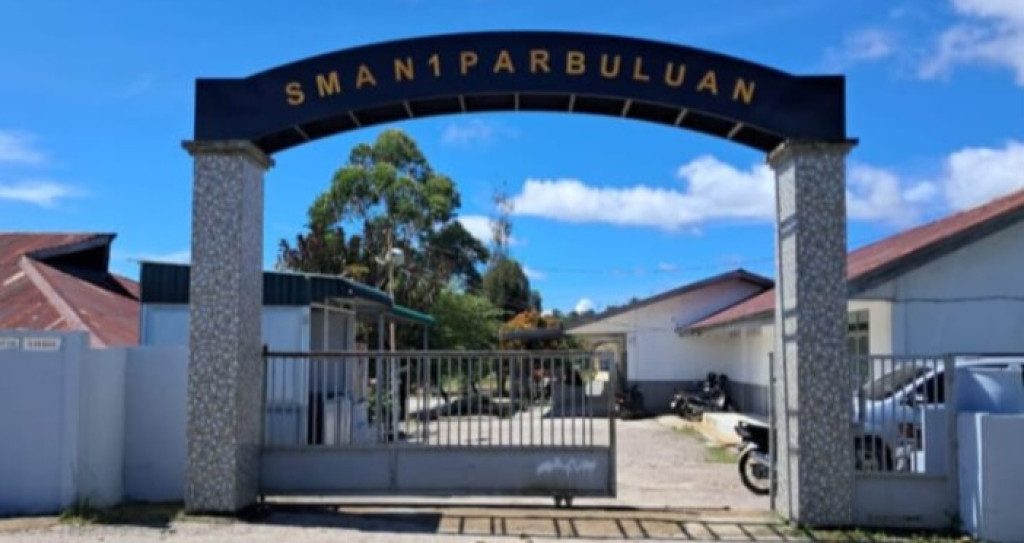 Penggunaan Dana Bos SMAN 1 Parbuluan Dairi Tidak Transparan, Diduga Ada Korupsi