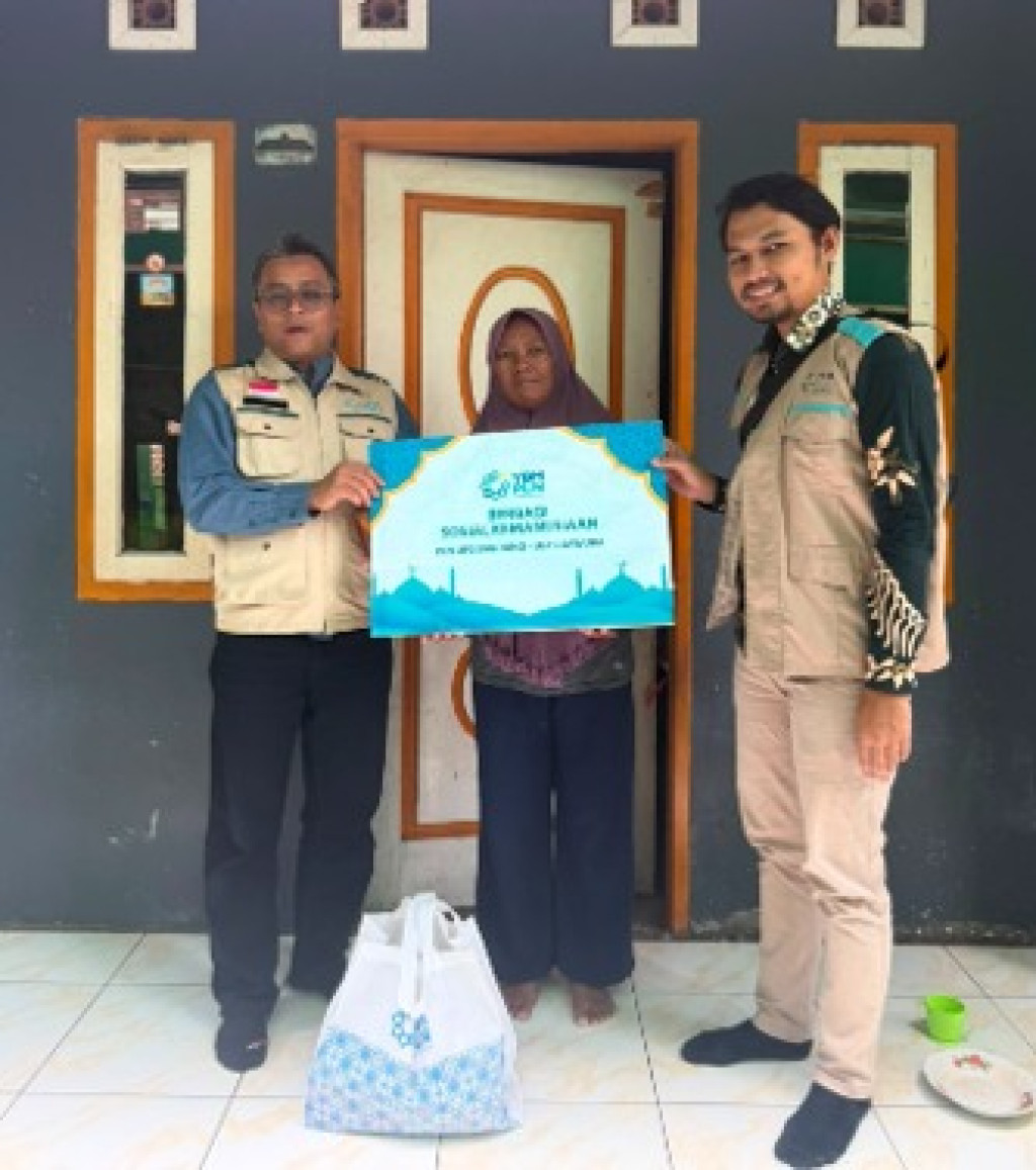 PLN dan YBM Hadirkan Sambungan Listrik Gratis serta Bantuan Sosial untuk Warga Rancasari