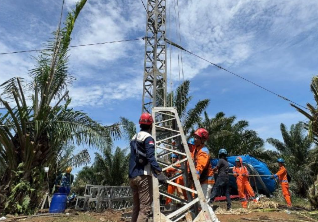 PLN Kerahkan 11 Tower Emergency, Pemulihan Listrik Sumut Dikebut Usai Cuaca Ekstrem