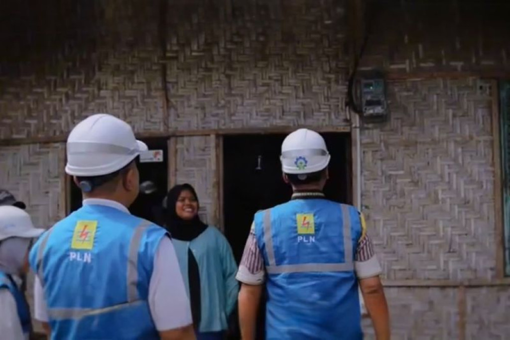 PLN Lampung Tuntaskan Penyambungan BPBL 2025 untuk 10.830 Rumah Tangga