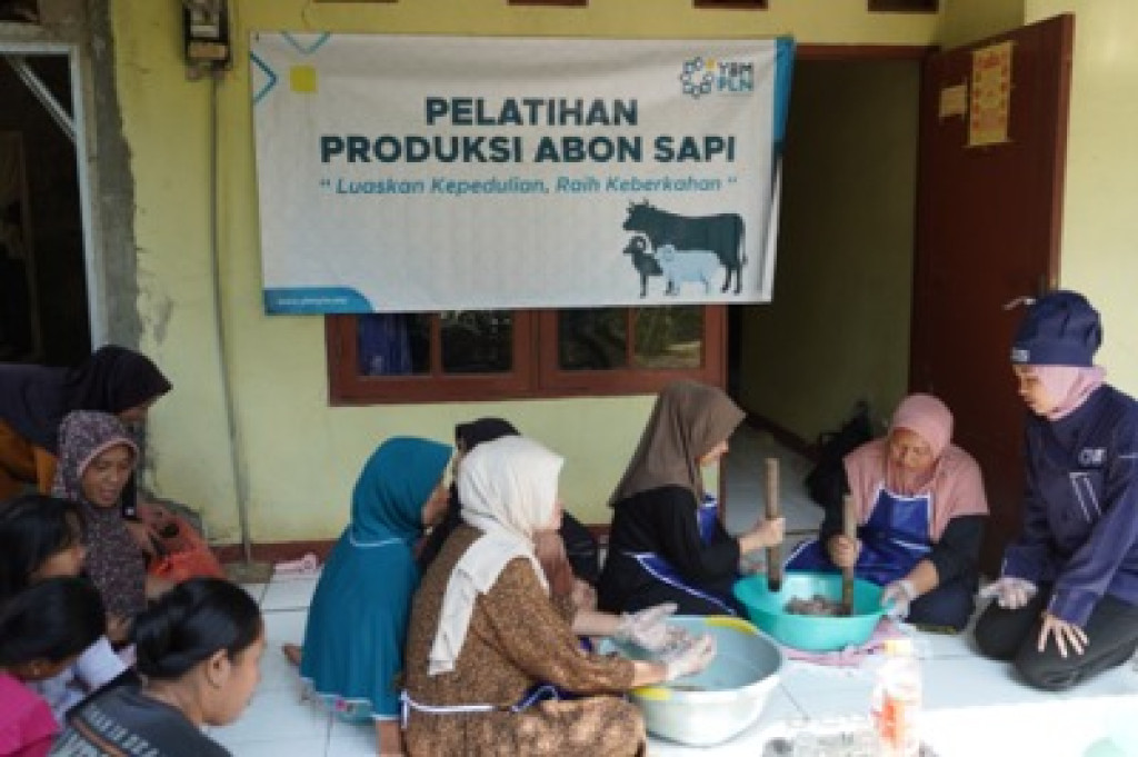 PLN Sukabumi Hadirkan Pelatihan Abon Sapi untuk Tingkatkan Keterampilan Warga