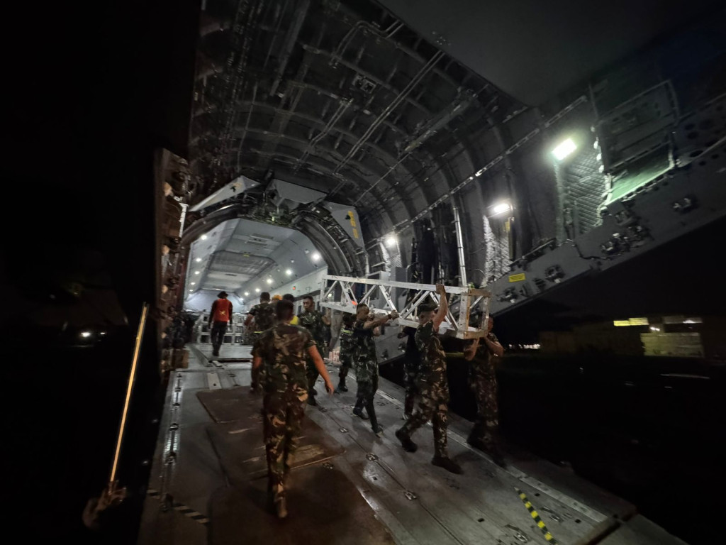 PLN-TNI AU Gaspol: 7 Tower Darurat Siap Dipasang