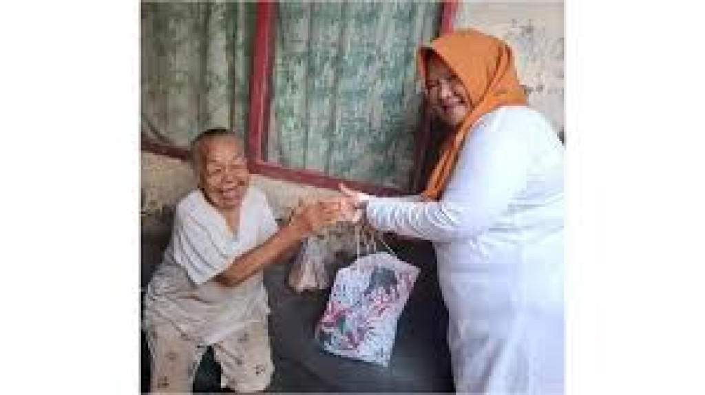 PLN UP3 Depok Hadirkan Jumat Berkah, Tebar Kepedulian bagi Masyarakat Kurang Mampu