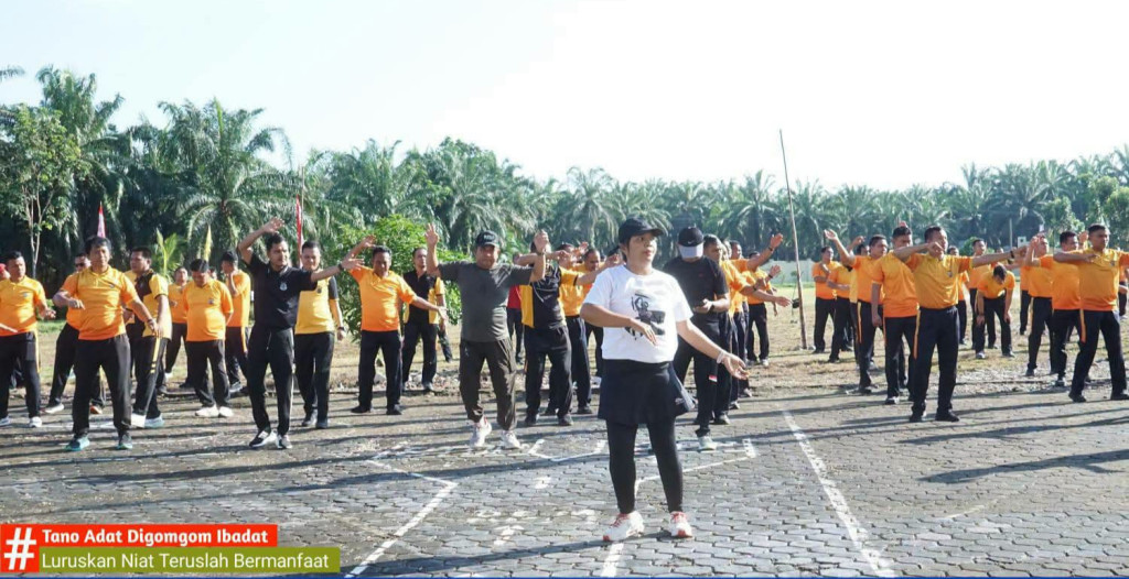 Polres Palas Gelar Senam Bersama dalam Rangka Semarakkan HUT Bhayangkara Ke-80