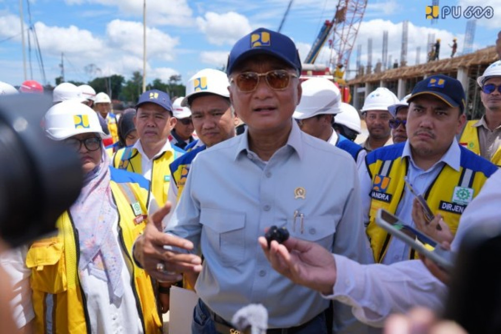 Punya Fasilitas 'High Class', Menteri PU Optimis SR Nagan Raya Berfungsi untuk Tahun Ajaran Baru