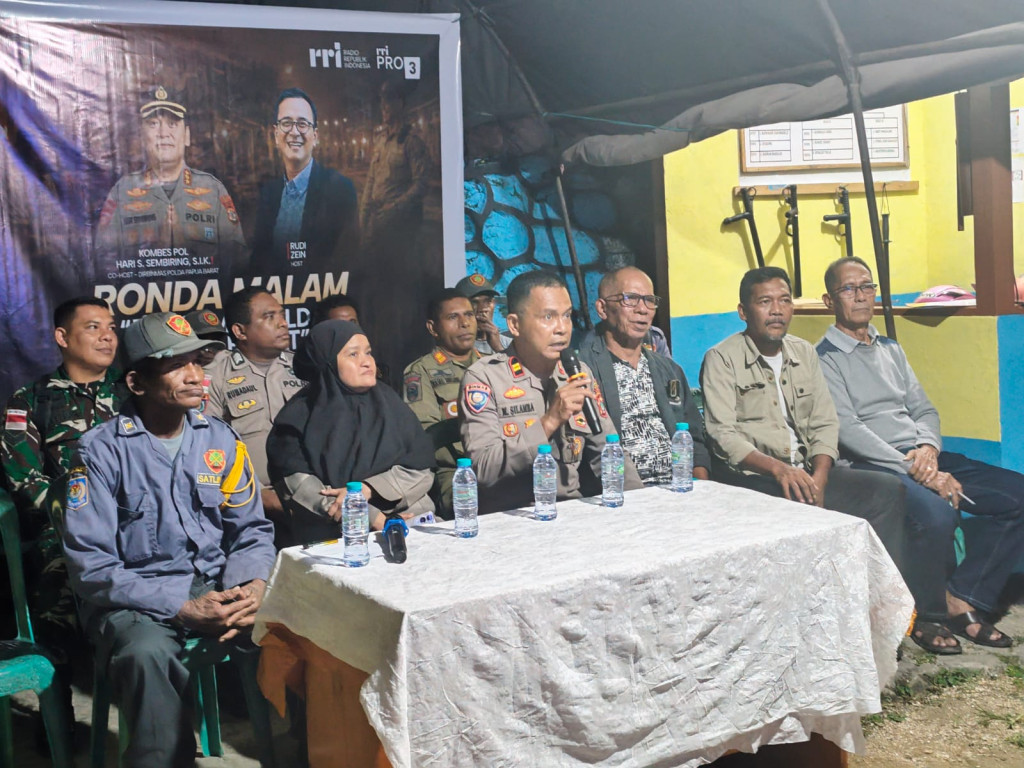 Ronda Malam Pro 3 RRI di Poskamling Thumburuni: Kamtibmas Fakfak Selatan Dijaga Bersama Warga Hingga Dini Hari