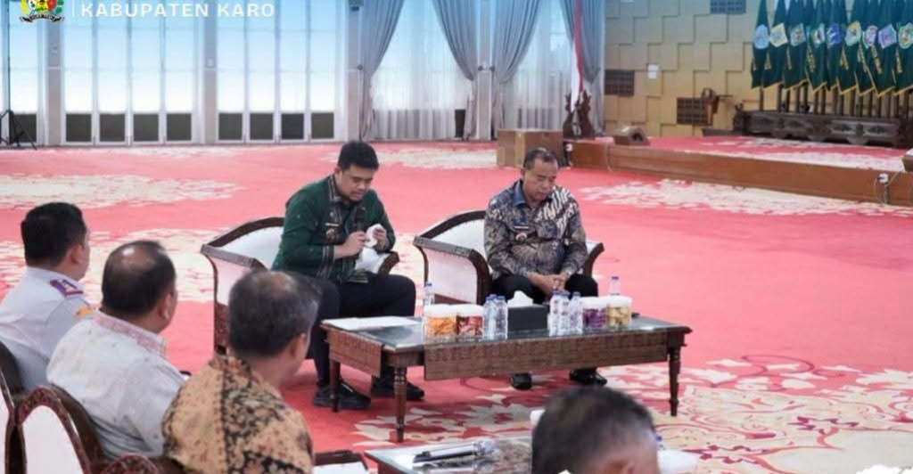 Rumuskan Langkah Strategis EkowisataAir Panas Semangat Gunung- Doulu,Bupati Karo dan Gubsu Adakan Pertemuan