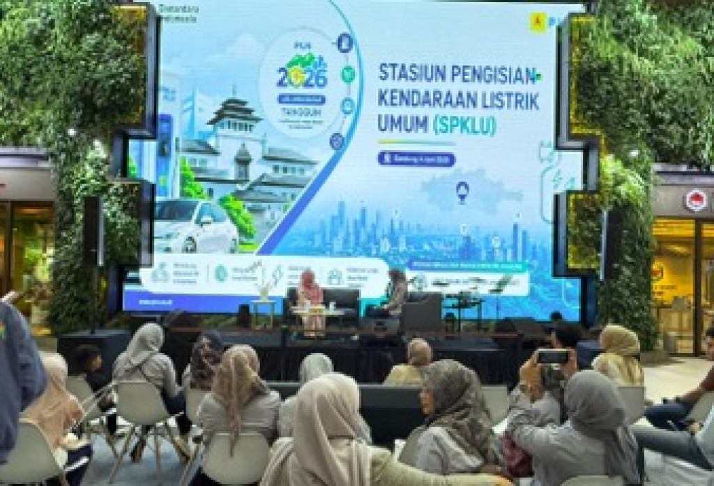 Semangat Hari Lahir Pancasila, PLN Cimahi Ajak Masyarakat Beralih ke Kendaraan Listrik
