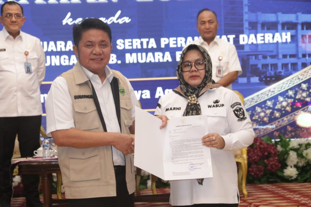 Sumarni Ditunjuk Jadi Plt Bupati Muara Enim, Gubernur Minta Pemerintahan Tetap Berjalan