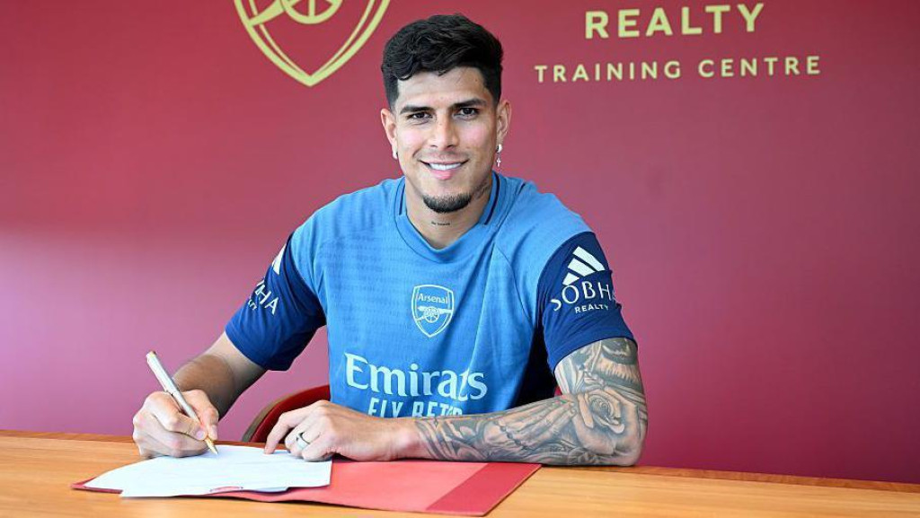 Tampil Gemilang, Arsenal Tebus Piero Hincapie dari Bayer Leverkusen Secara Permanen