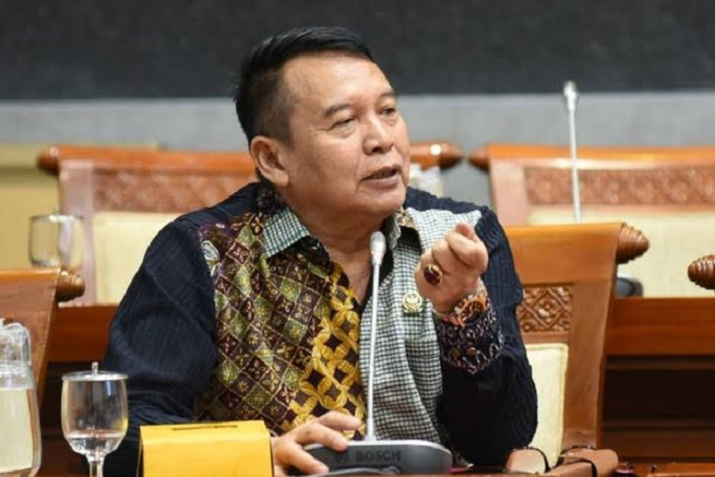 Tiga Peserta SPPI Meninggal Saat Latsarmil, TB Hasanuddin Desak Evaluasi Total