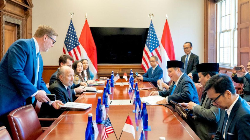 Trump Kenakan Tarif Baru 10% Barang Impor RI, Ini Respons Pemerintah