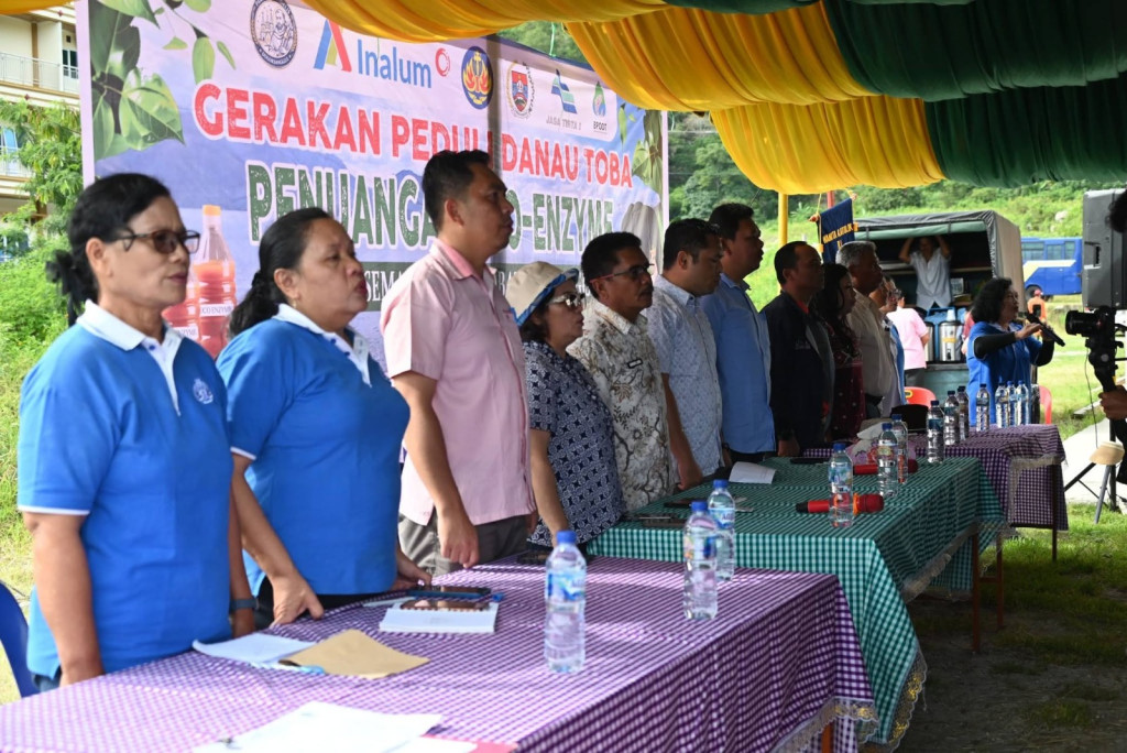 WKRI nyatakan Peduli Kelestarian Danau Toba Dengan Aksi Penuangan Eco-Enzyme.