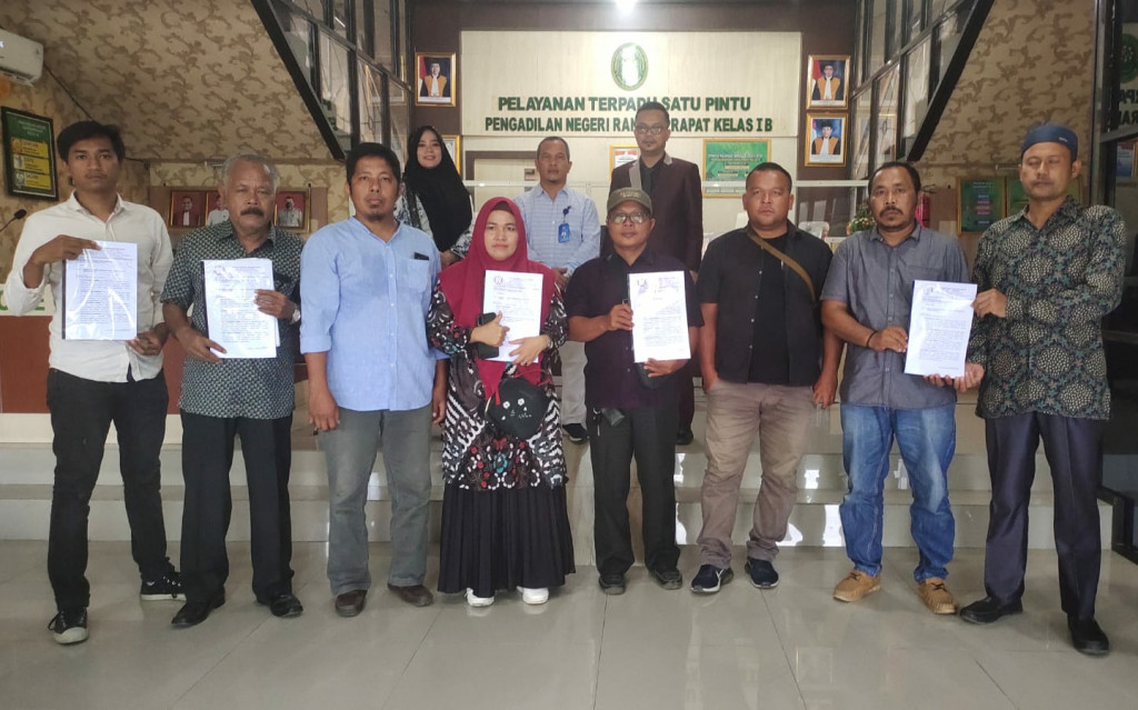 Sah, Warga Pulo Padang Gugat Perizinan PT PPSP ke PN Rantauprapat