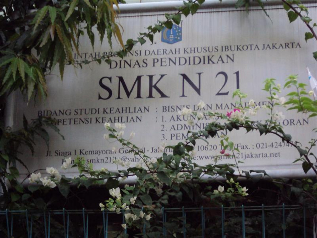 SMKN 21 Jakarta Diduga Persulit Siswa Kurang Mampu Urus KJP
