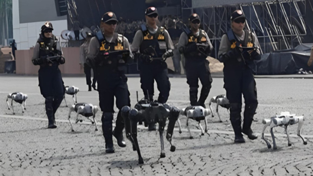Polri Perkenalkan Robot Canggih untuk Patroli, Dukungan Penuh dari Inovasi Lokal