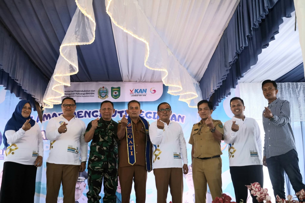 Tahun Ajaran Baru, Bupati Madina Imbau para Ayah Antar Anak ke Sekolah