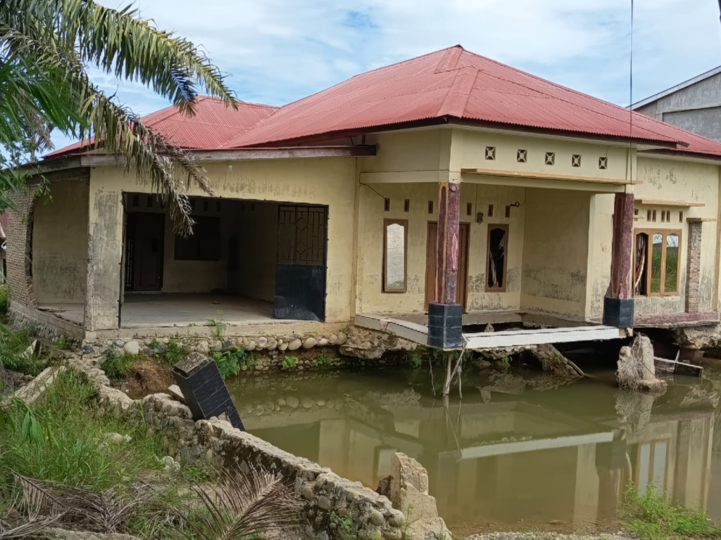 8 Bulan Berlalu, Dana Stimulan Perbaikan Rumah Rusak di Sorkam Belum Terealisasi