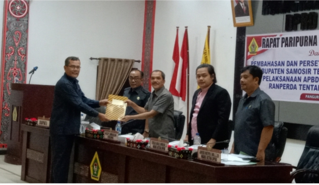 Badan Anggaran DPRD Samosir Kritik dan Beri Masukan Pada Beberapa OPD Terkait Kinerja dan PAD di Rapat Paripurna DPRD Samosir