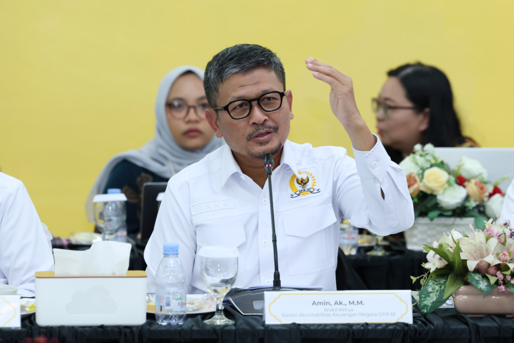 BAKN DPR RI Uji Petik Penyaluran LPG 3 Kg di Sumbar, Dalami Temuan BPK