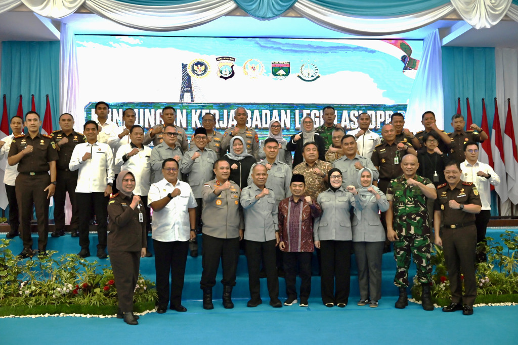 Baleg DPR Serap Aspirasi di Batam, RUU Penyadapan Disiapkan Atur Kewenangan hingga Mekanisme Penyadapan