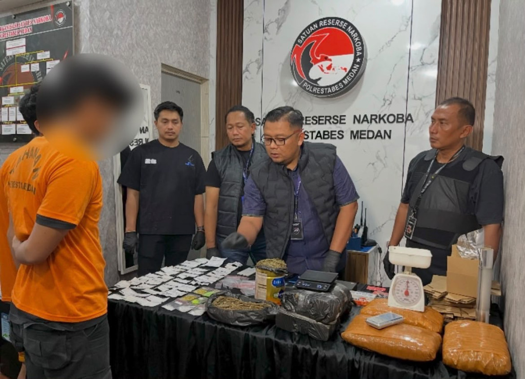 Bandar Narkoba Lintas Provinsi Dibekuk Satresnarkoba Polrestabes Medan