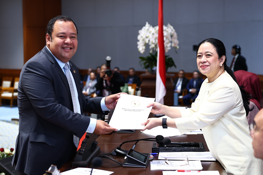 DPR Sahkan UU Pusat Finansial Internasional Indonesia, Perkuat Posisi RI di Peta Keuangan Global