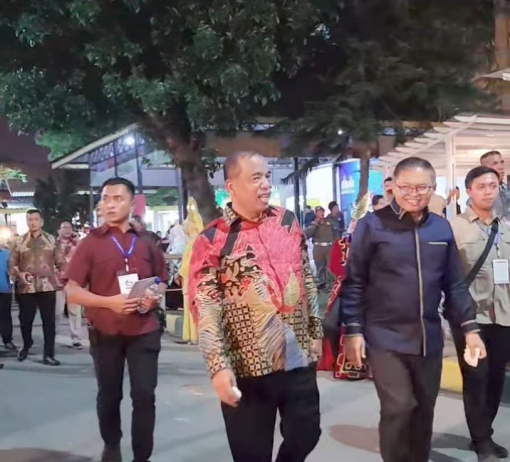 Hadiri Pembukaan PRSU,Bupati Karo Ajak Masyarakat Kunjungi Paviliun  Kabupaten Karo dan Perkenalkan