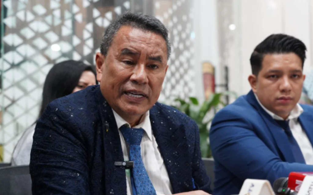 Hotman Paris Pasang Badan, Sebut Febrie Adriansyah Kebanggaan Presiden Prabowo