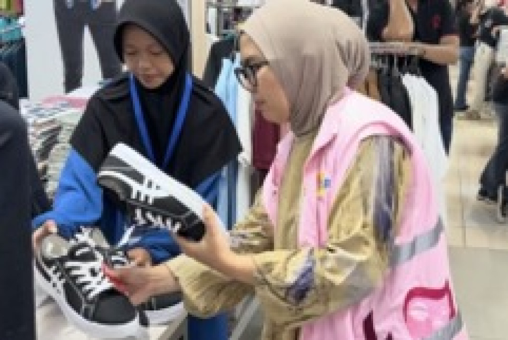 YBM dan Srikandi PLN UP3 Bekasi Hadirkan Semangat Belajar bagi Anak Yatim dan Dhuafa