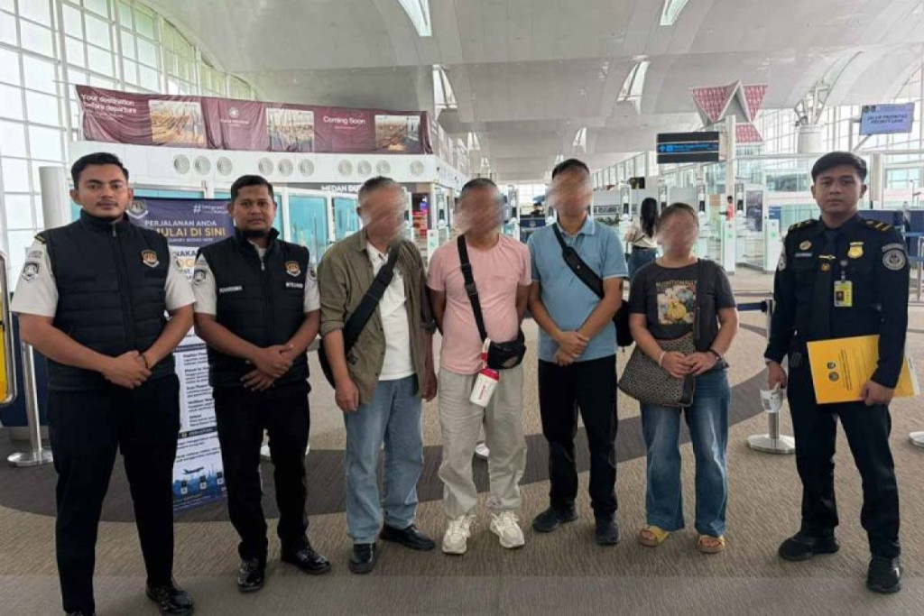 Imigrasi Meulaboh Deportasi Empat Warga Negara China Akibat Pelanggaran Izin Tinggal di Aceh