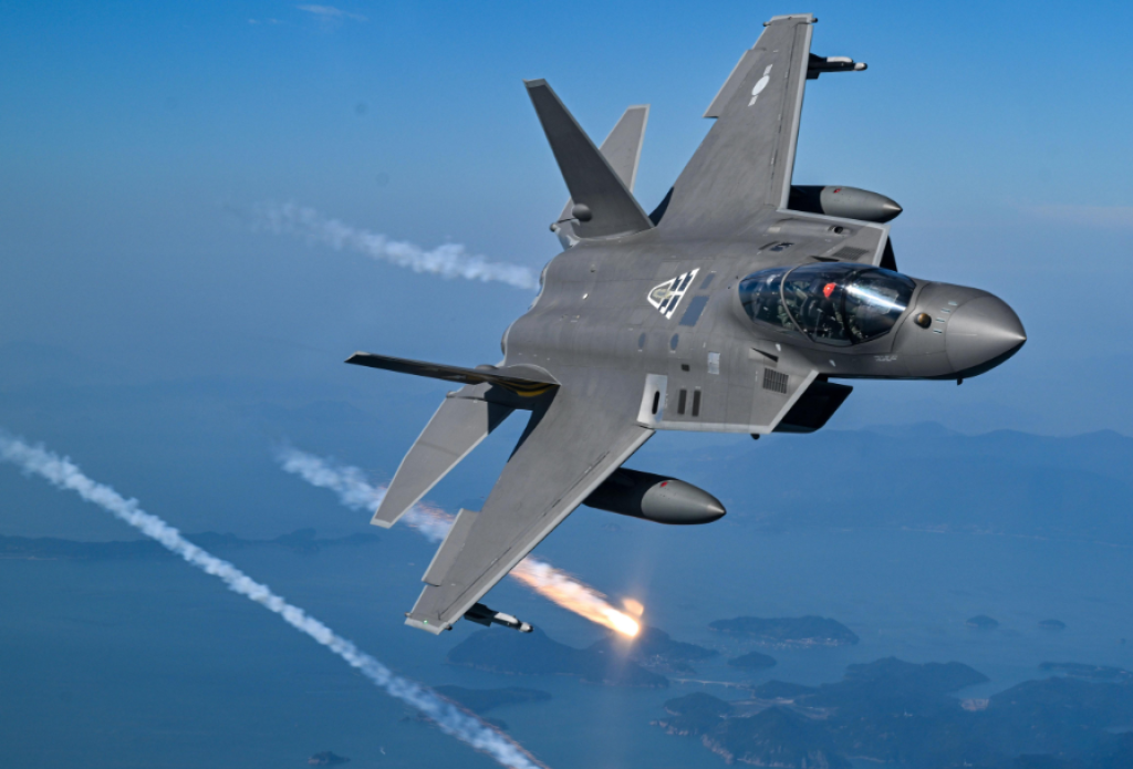 Indonesia Ikut Andil, Korea Selatan Sukses Tuntaskan Jet Tempur Canggih KF-21