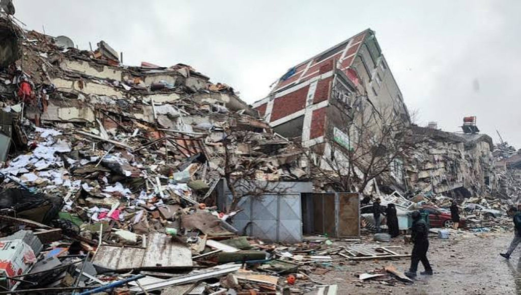 Jepang Diguncang Gempa Magnitudo 7,1, Warga Pesisir Diminta Waspada Tsunami