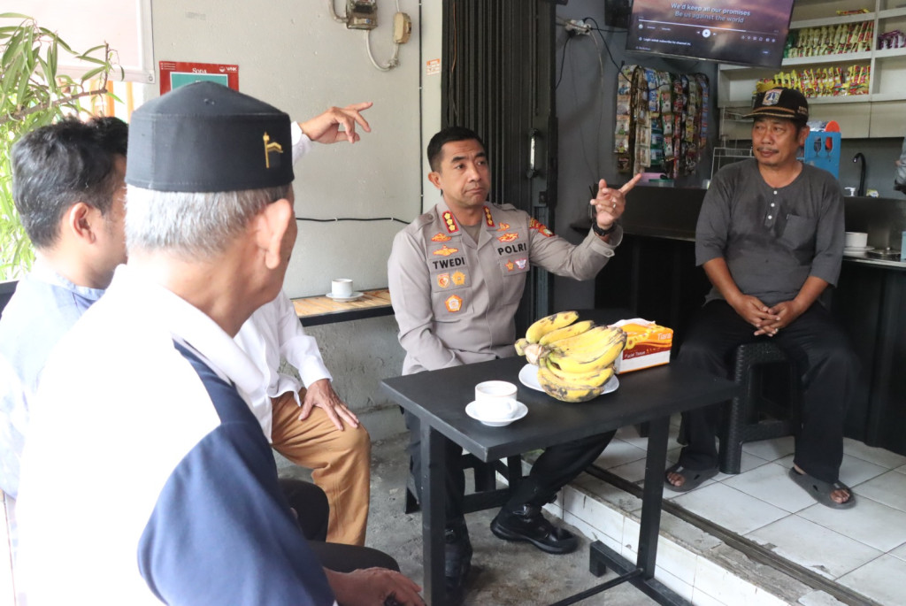 Kapolres Jakbar Rangkul Satkamling dan Tokoh Masyarakat Jaga Jakarta + Jayakarta On The Spot